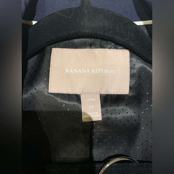 Brand new - Navy Banana Republic tailored blazer + Ann Taylor tailored skirt - Picture 2 of 9